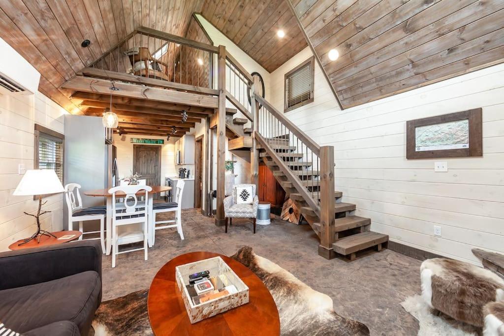 Romantic A-Frame Private Hottub Firepit Neargsmnp เซอเวียร์วีล ภายนอก รูปภาพ