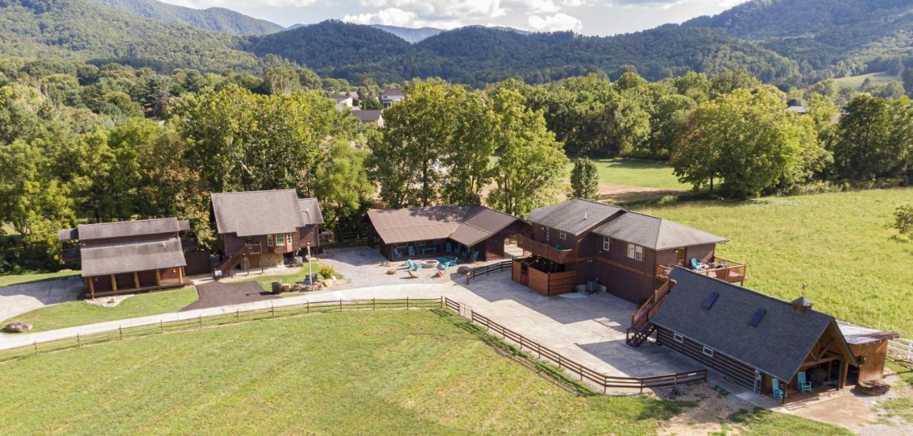 Romantic A-Frame Private Hottub Firepit Neargsmnp เซอเวียร์วีล ภายนอก รูปภาพ